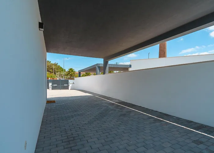 Mauricio With Jacuzzi And Private Swimming Pool Villa Santa Barbara (Lisbon)